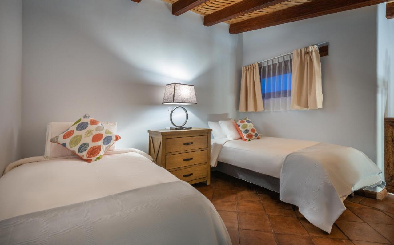 Hotel Boutique Casa Colorada Пацкуаро Экстерьер фото